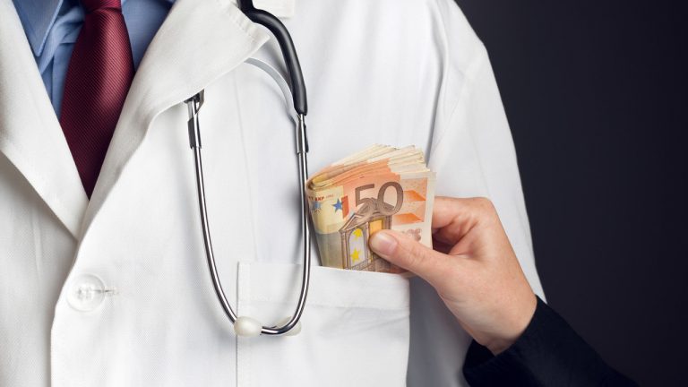 Circolo PD ‘Iotti’ su operazione Sanità: “Disprezzo per chi lede i diritti dei più deboli”