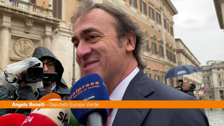 Energia, Bonelli “Meloni superi timidezza sugli extraprofitti”