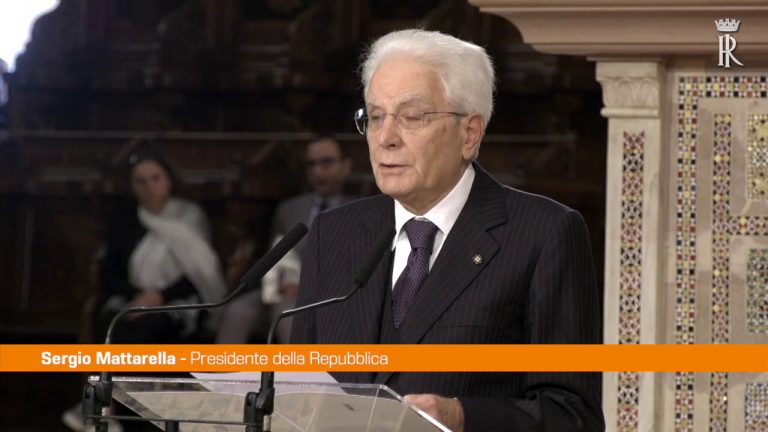 Mattarella “La pandemia non è definitivamente sconfitta”