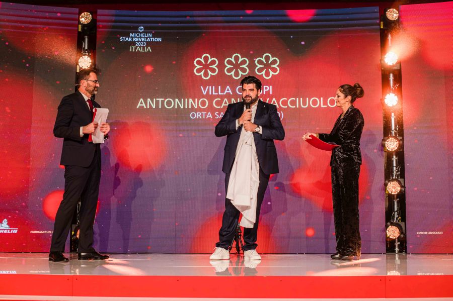 Tre stelle Michelin a Cannavacciuolo, 38 new entry nella Guida
