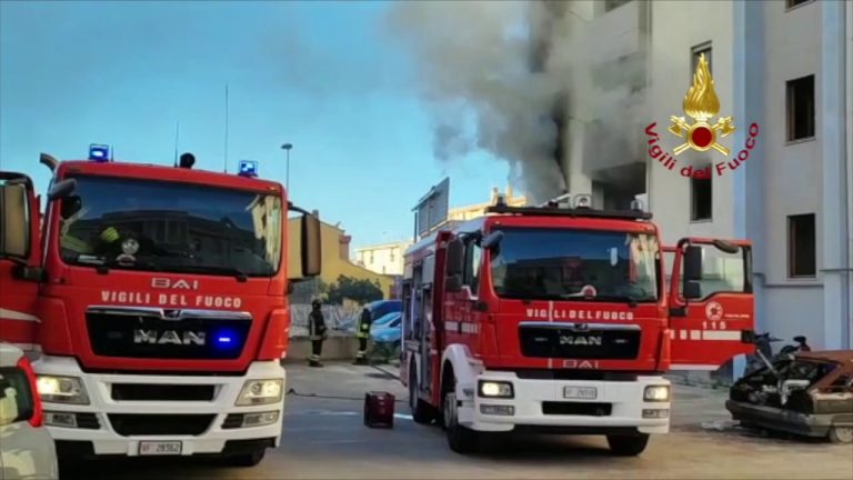 In fiamme appartamento a Quartu Sant’Elena