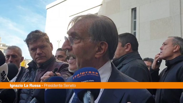 Autonomia, La Russa “Va bene se non indebolisce l’unità nazionale”