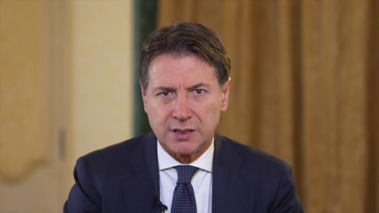 Conte “Mai fatto condoni, sciacallaggio contro di me”