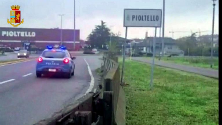 ‘Ndrangheta, dieci arresti a Milano in feudo famiglia “Maiolo/Manno”
