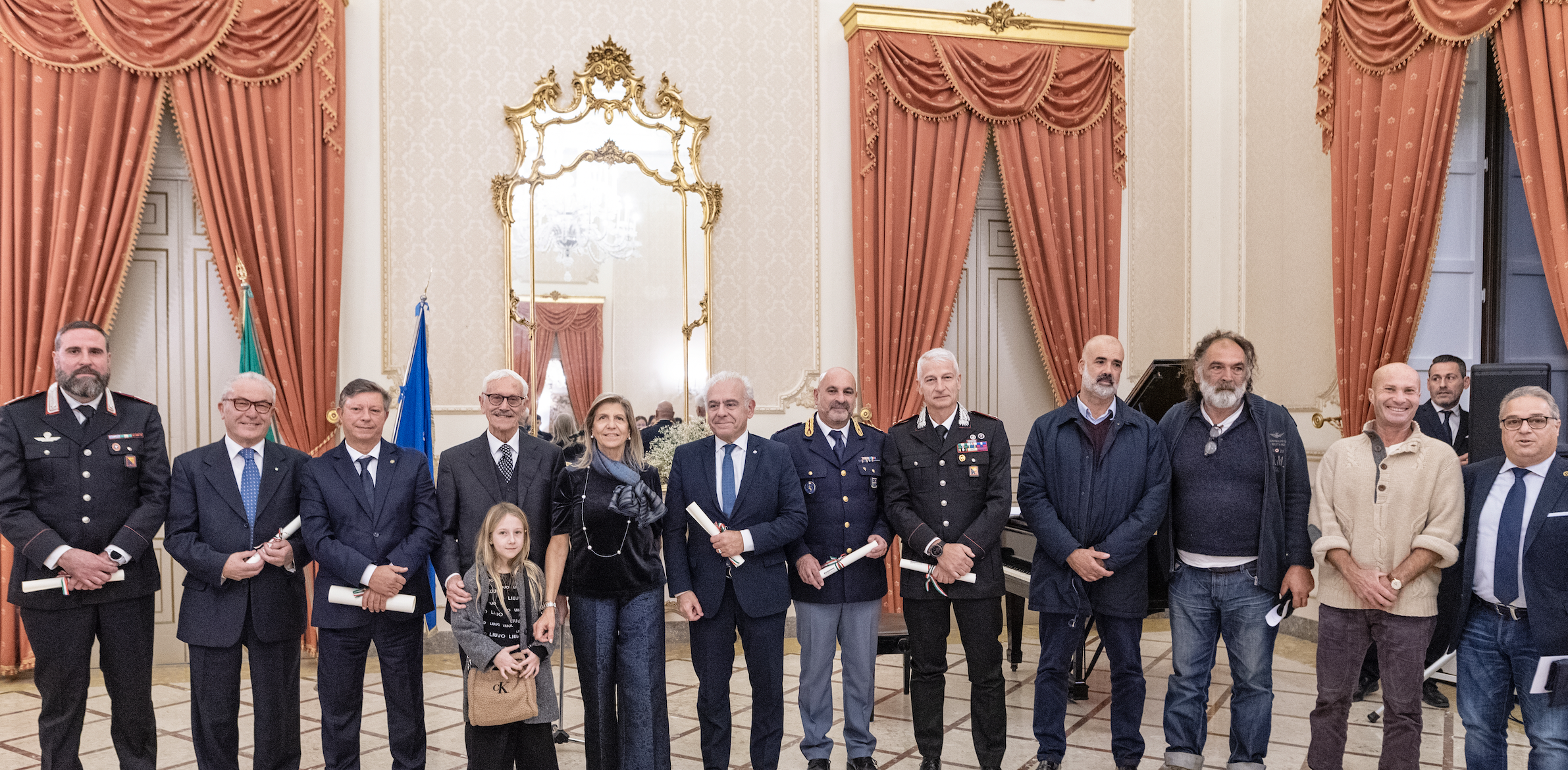 Pantelleria: consegnate medaglie al valore civile per il salvataggio dei naufraghi del 13 aprile 2011