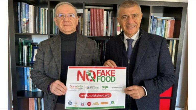 Pecoraro Scanio “Premiare panettone artigianale prodotto in Lombardia”