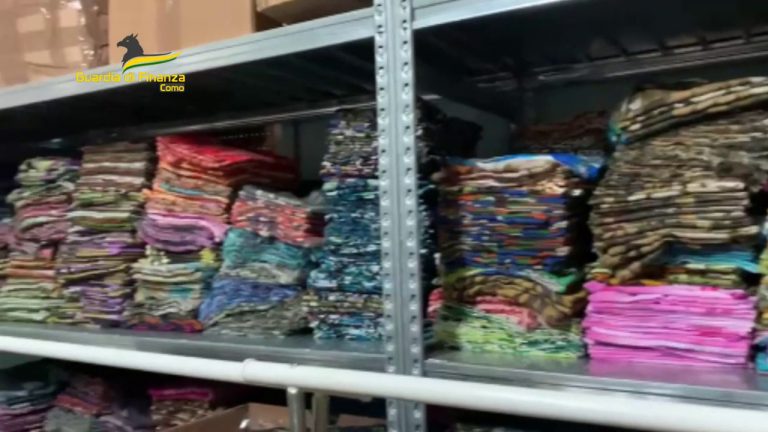 Maxi sequestro di capi d’abbigliamento contraffatti nel Comasco