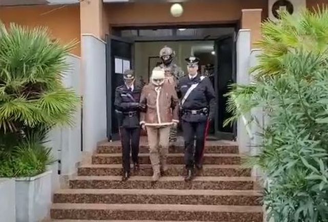 Messina Denaro, al vaglio telefonini e agenda sequestrati al boss dopo la cattura