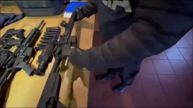 Identificati e denunciati 2 promotori gruppo No-vax “Guerrieri ViVi”