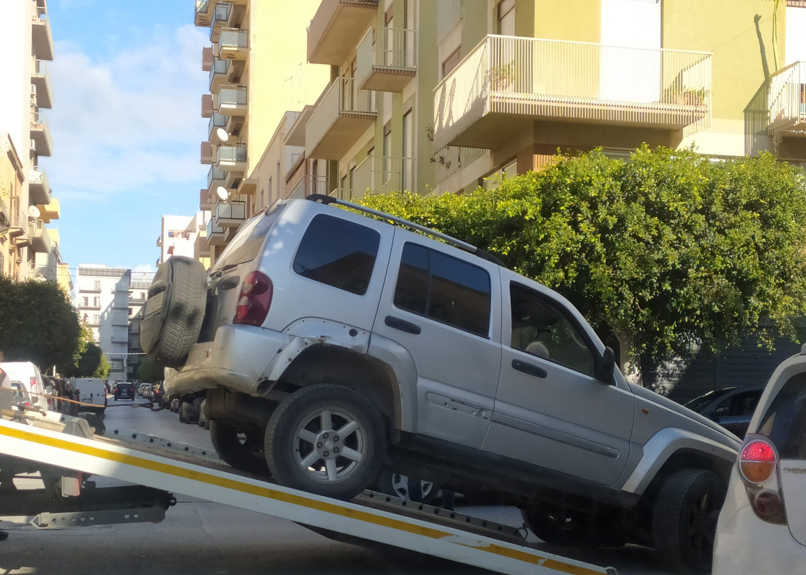 Due incidenti a Marsala: feriti in via Trapani, pochi danni in via Mazzini