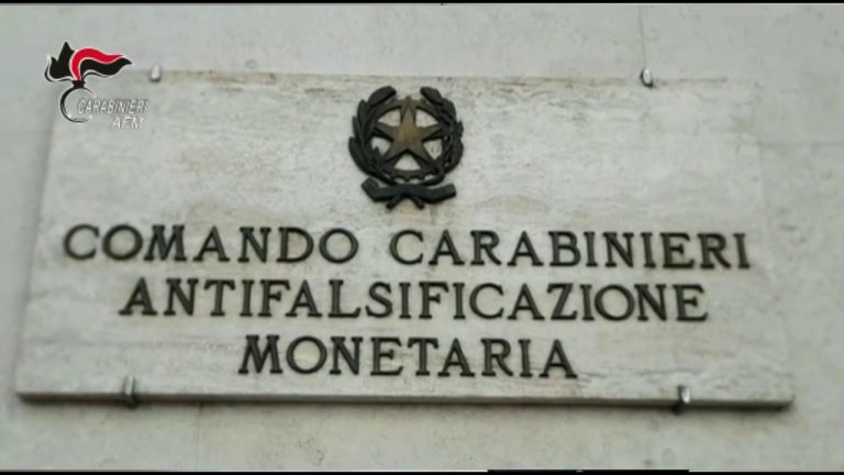 Traffico di banconote false, sgominata organizzazione a Napoli