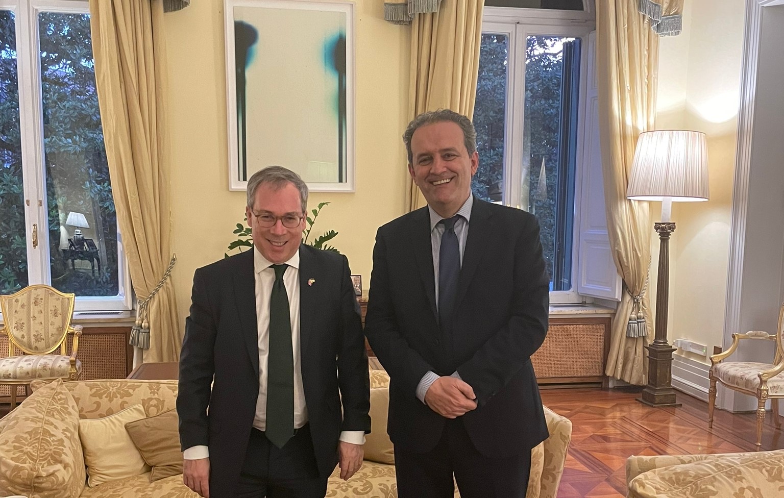 Il sindaco di Marsala visita l’ambasciata inglese a Roma