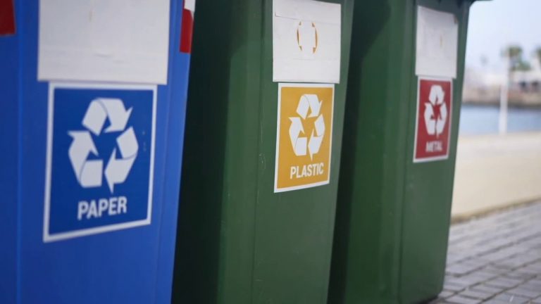 Rifiuti, 450 milioni per nuovi impianti di recupero