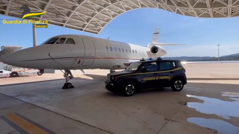 Aerotaxi, evasione milionaria a Olbia
