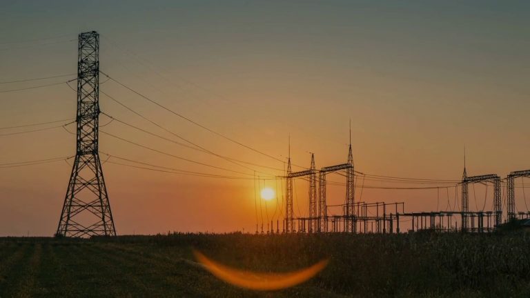 Ministero dell’ambiente, 500 mln per migliorare il sistema elettrico