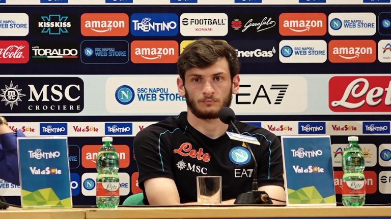 Per i tecnici di serie A Napoli campione e Kvaratskhelia rivelazione