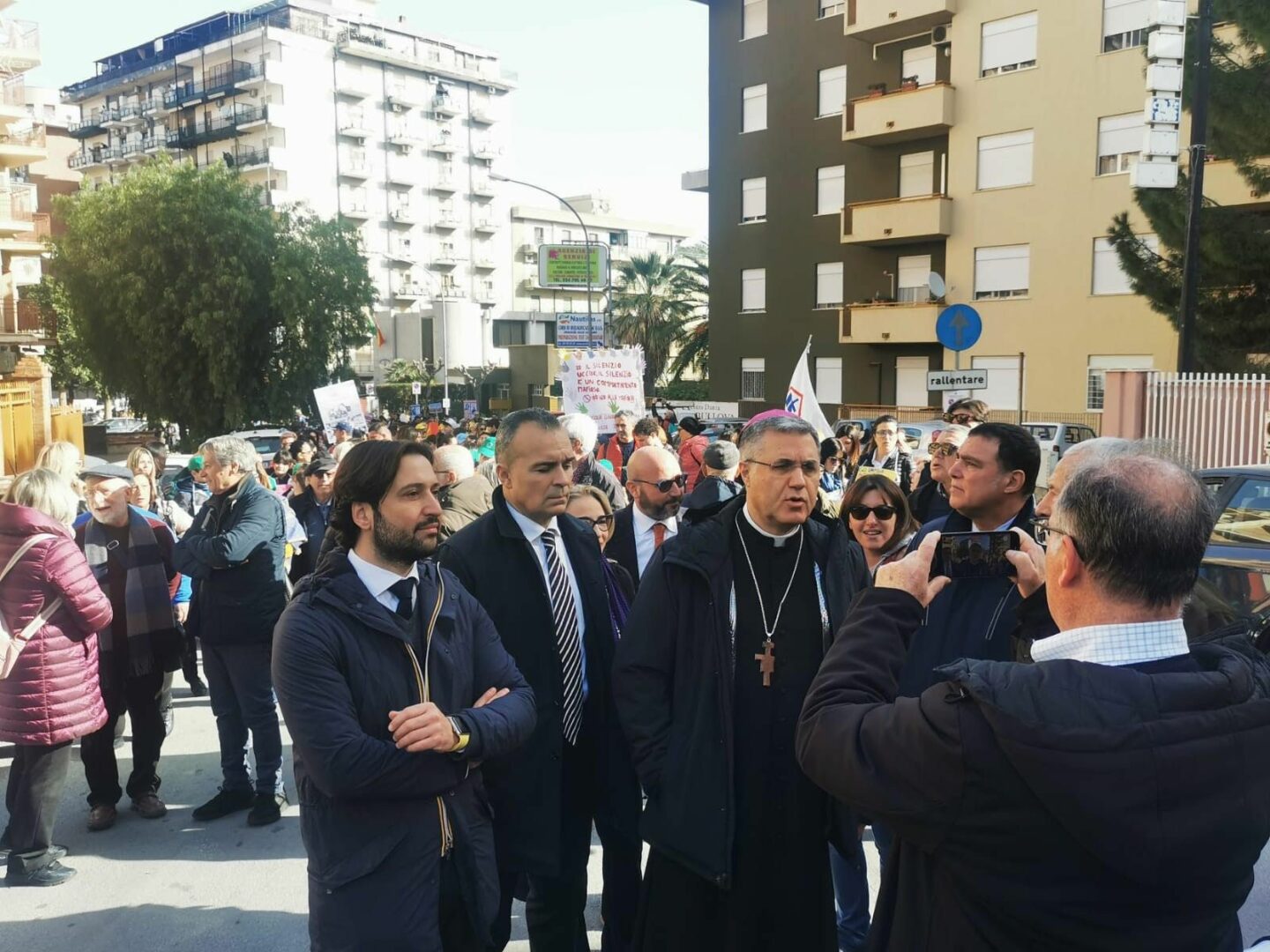 Marcia antimafia Bagheria-Casteldaccia, Arcivescovo Palermo “Per un futuro senza mafie e guerre”