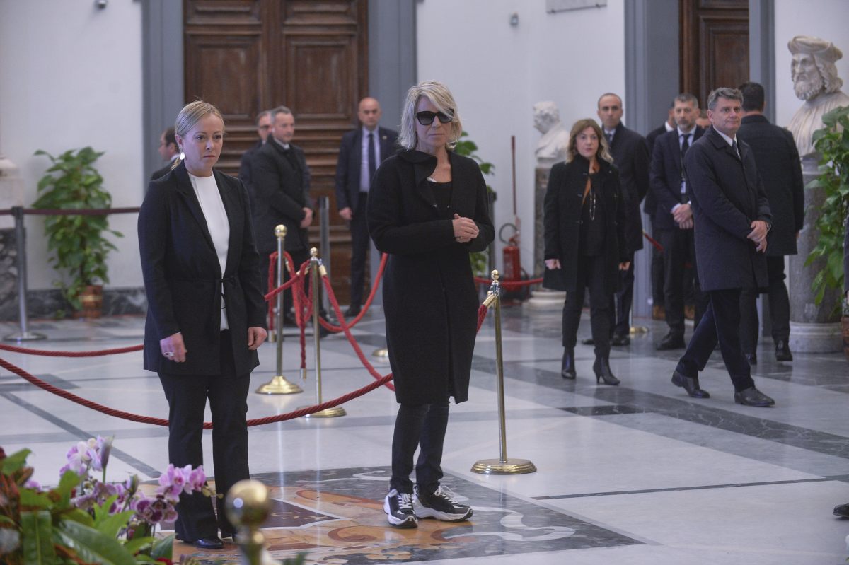 Costanzo, Meloni “Un grande giornalista che capiva la dimensione umana”