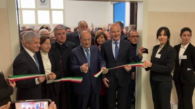 Schifani “Miglioriamo l’assistenza sanitaria a Palermo”