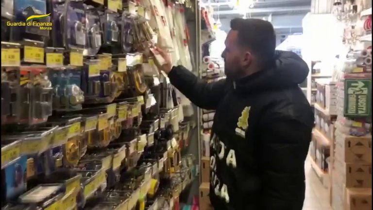 Monza, Gdf sequestra oltre 3,8 milioni di articoli elettrici insicuri