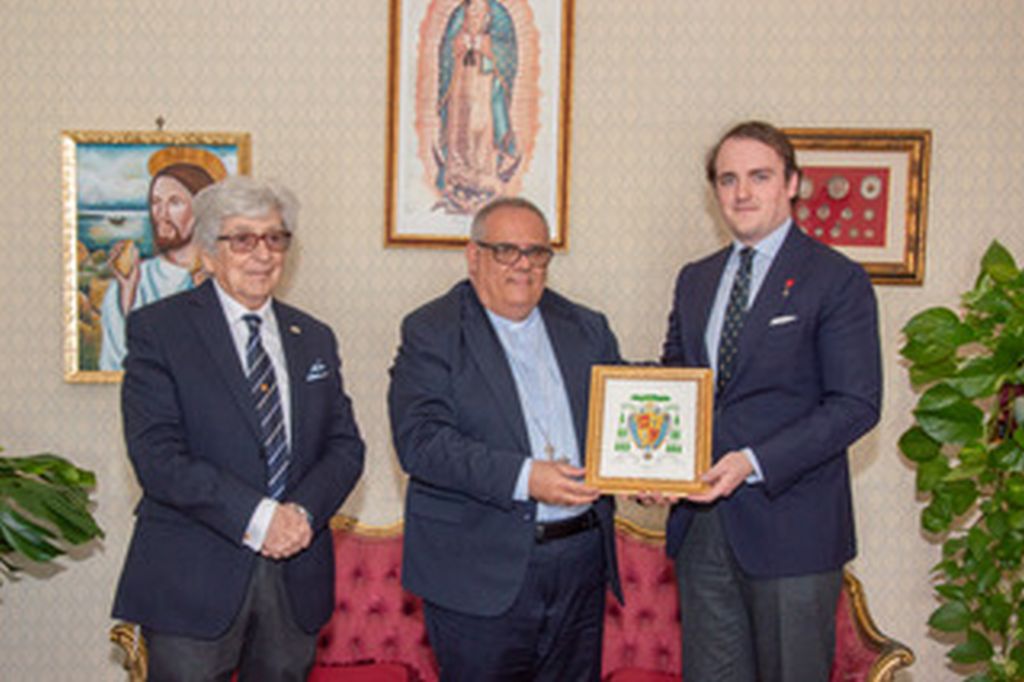 Il principe Jaime di Borbone Due Sicilie in visita a Noto