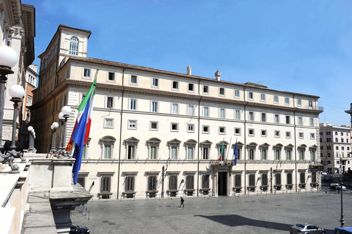 Governo-Commissione Ue, un mese in più per le verifiche sul Pnrr
