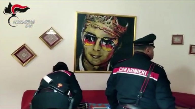 Arrestata sorella di Messina Denaro, le immagini della perquisizione