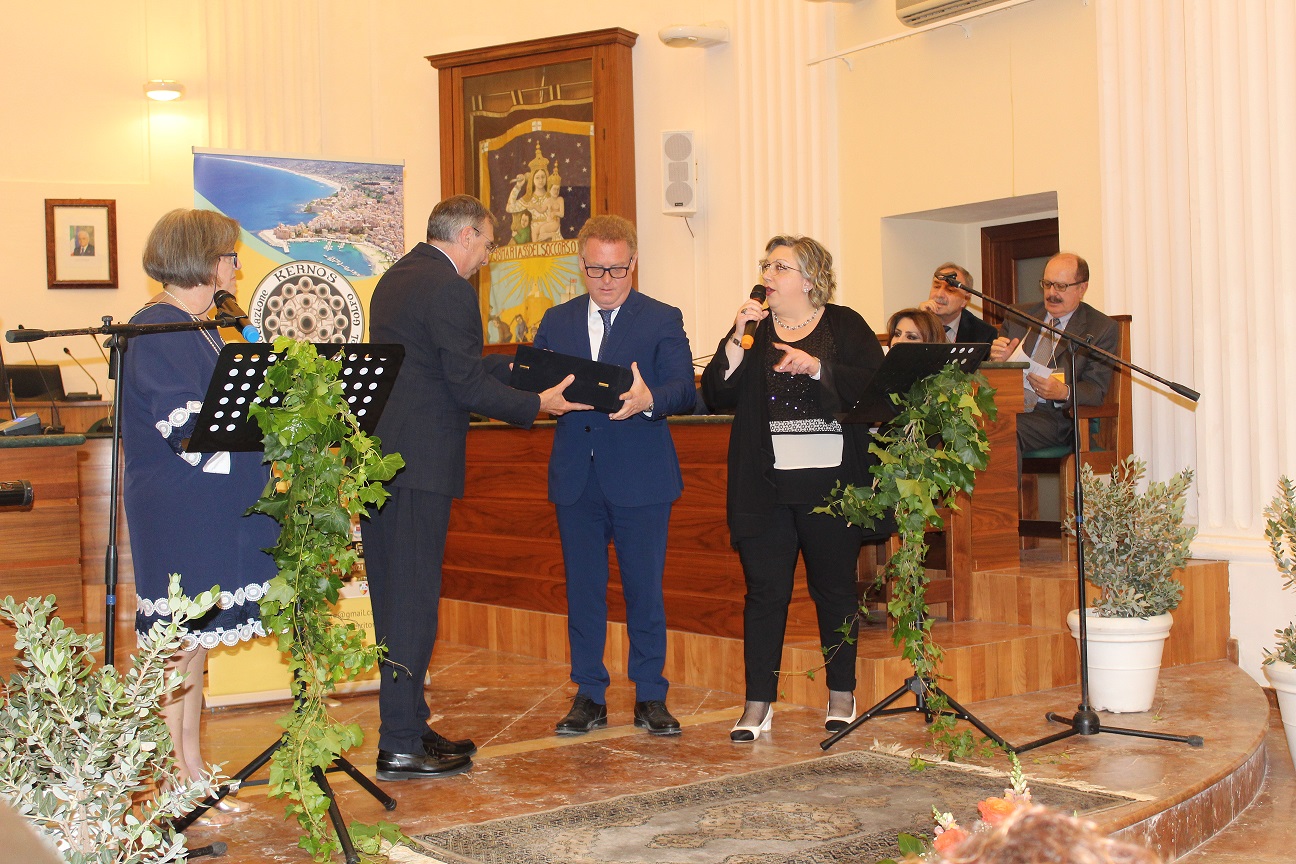 A Castellammare si consegna il Premio Persona dell’Anno 2022