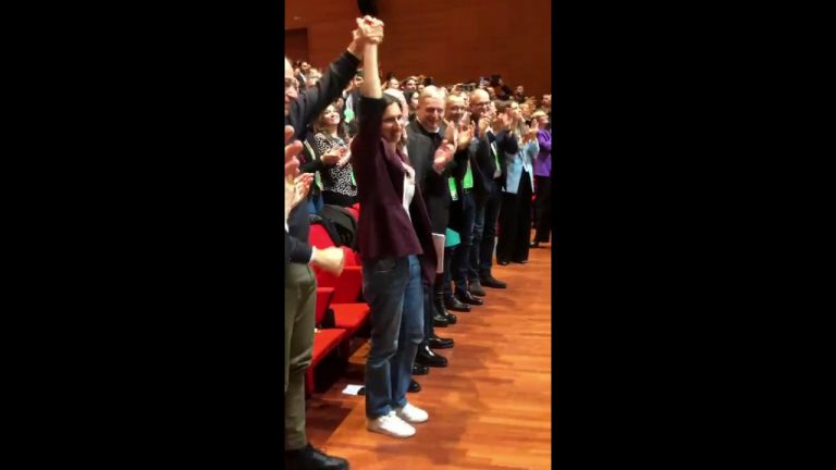 Pd, l’Assemblea proclama Elly Schlein nuova segretaria