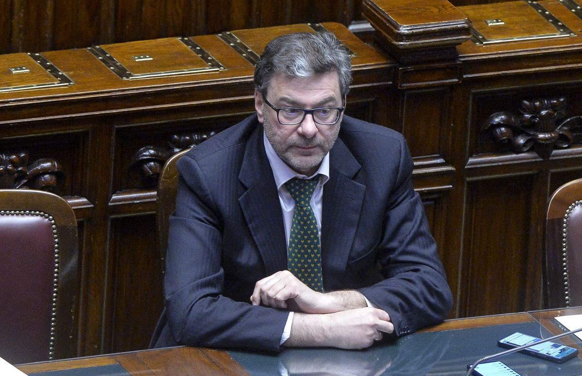 Giorgetti “L’Italia cresce, le imprese sono forti”