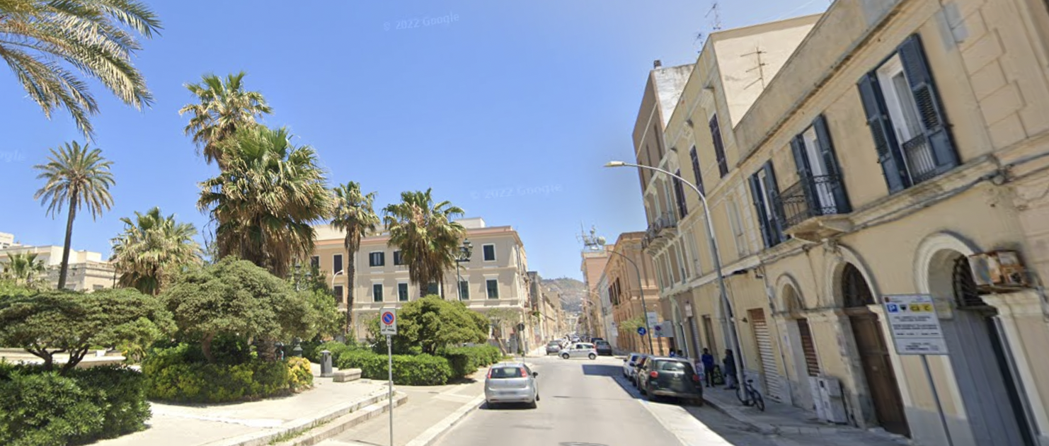 Sembrava un reperto ma forse è un ordigno, chiusa una Piazza a Trapani