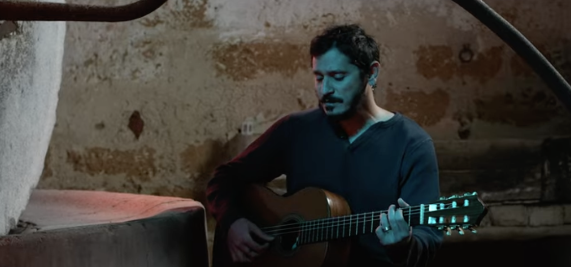 “Cleo”, il videoclip del nuovo singolo di Cico Messina