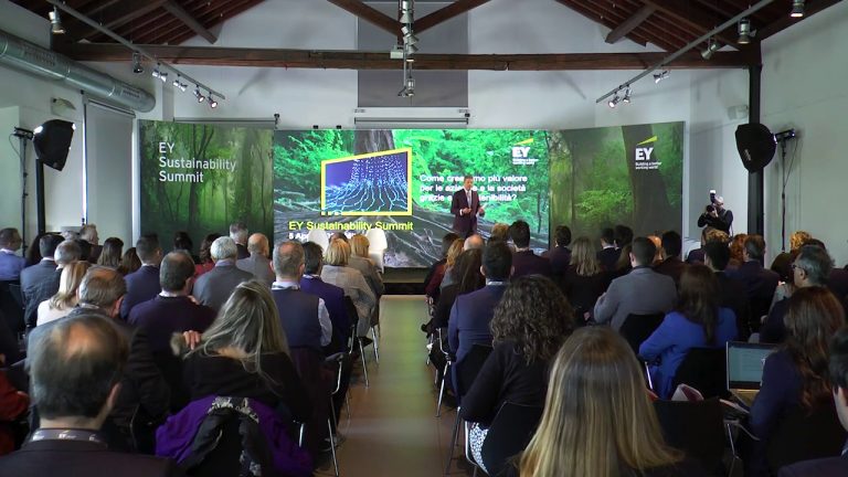 “EY Sustainability Summit”: PMI e grandi aziende, il gap si riduce