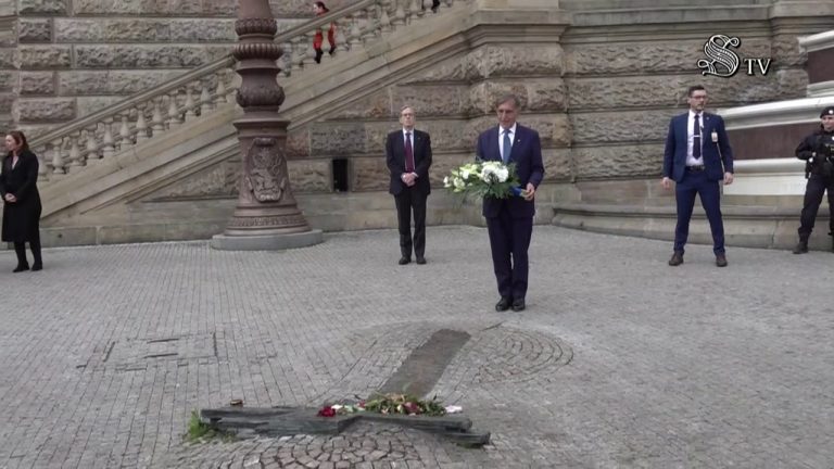 Praga, l’omaggio di La Russa a Jan Palach