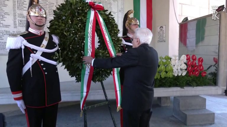 25 Aprile, Mattarella rende omaggio alle vittime dell’eccidio di Boves