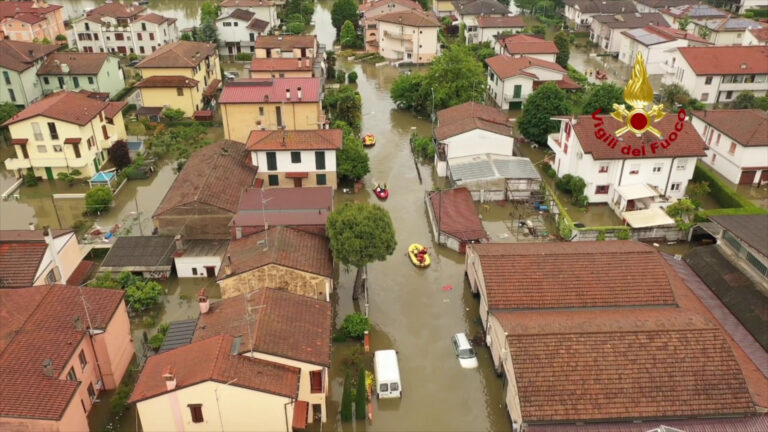 Maltempo in Emilia Romagna, il sorvolo del droni nel ravennate