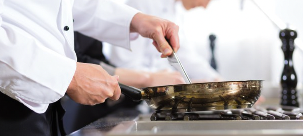 Lavoro minorile, chiuso un ristorante nel trapanese