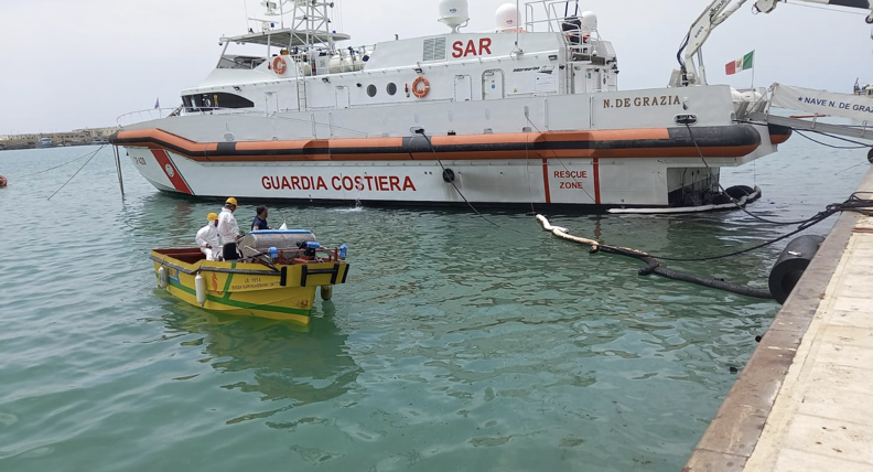 Sversò carburante nelle acque del Porto di Trapani, rinviato a giudizio comandante egiziano