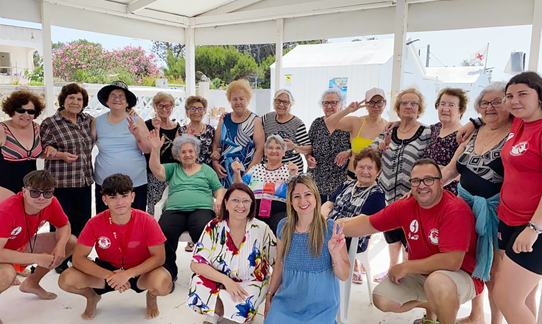 ‘Vivi la vita’, le nonne del Centro al mare di Mazara