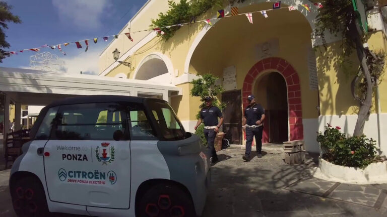 Citroën porta la mobilità elettrica a Ponza