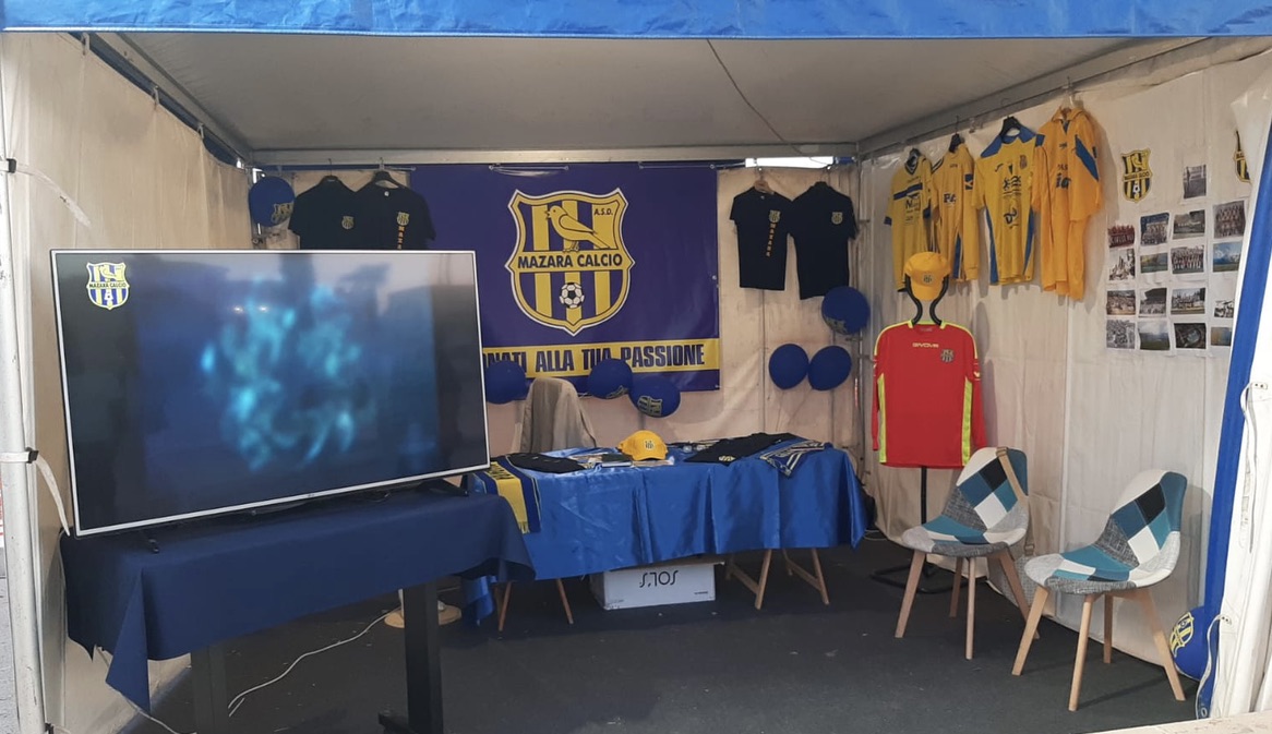 Il Mazara Calcio incontra i tifosi nello stand alla Fiera del Ponente