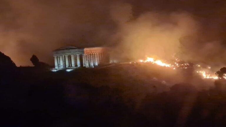 Incendio al Parco di Segesta: “Grazie a programmazione si è evitato il peggio”