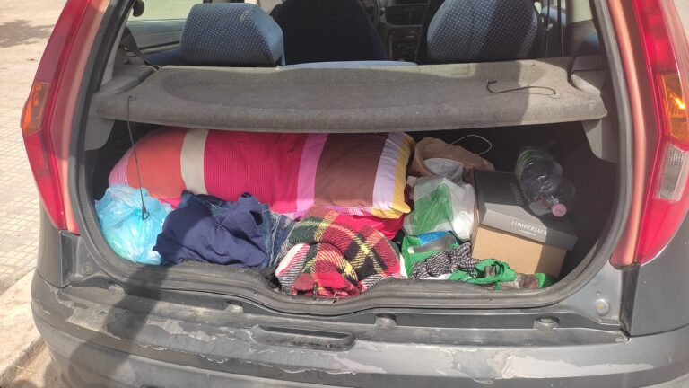 Dorme in macchina da un mese a Marsala, l’assessora Piraino: “Ha rifiutato diverse soluzioni”