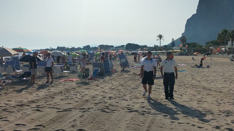 San Vito, controlli a tappeto della Guardia Costiera contro l’occupazione abusiva delle spiagge libere