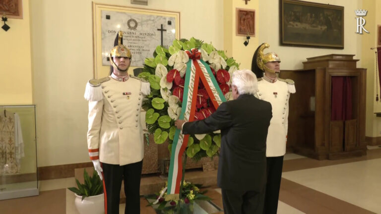 Mattarella rende omaggio a don Minzoni nel centenario della morte