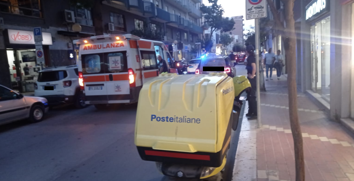 Marsala: postino cade con la moto e si fa male, niente di grave