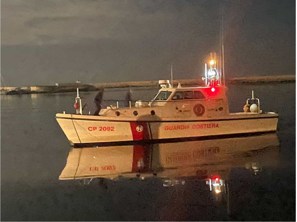 Accusa malore su un motopesca al largo di Mazara, salvato dalla Guardia Costiera