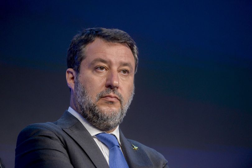 Salvini “Non si poteva fermare il Paese per 24 ore”