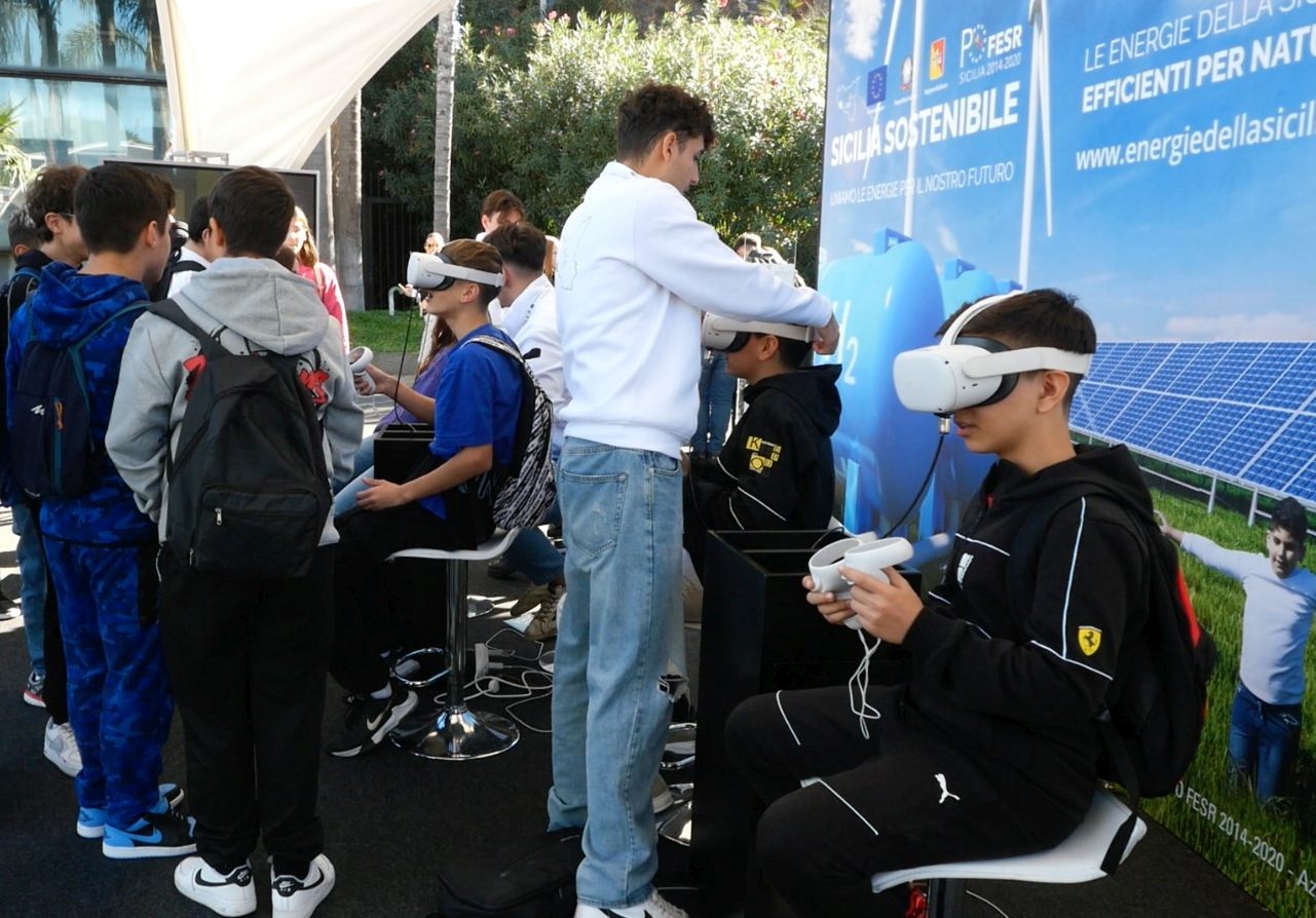 “Energie della Sicilia”, centinaia di studenti al roadshow di Catania