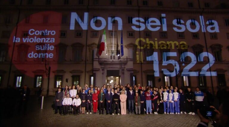 Giornata violenza donne, Meloni “C’è ancora tanto da fare”